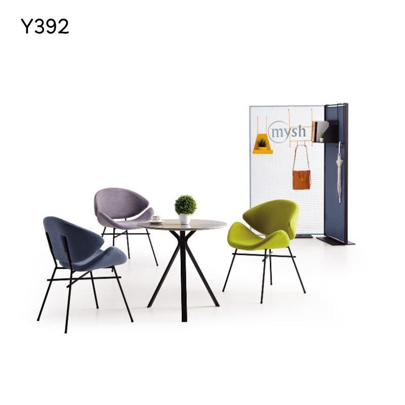 Collaboration & Sofa Pantry Area